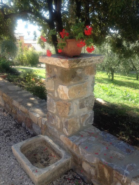 Agriturismo La Sede Di Carlo Saturnia Exterior photo